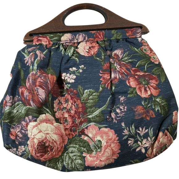 Vintage Carpetbags Of America Blue Multicolor Floral Bag With Wooden Handles - Picture 4 of 16